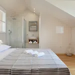 Villa In With Pool Near *