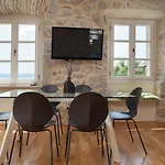 Villa In With Pool Near